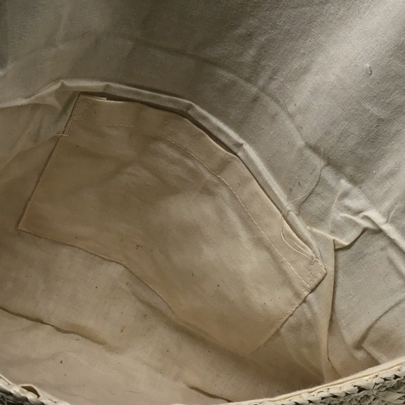 🌼3/$12🌼BUNDLE DEAL! Unbranded Beige Straw Weave Large Wristlet Clutch - Picture 4 of 6